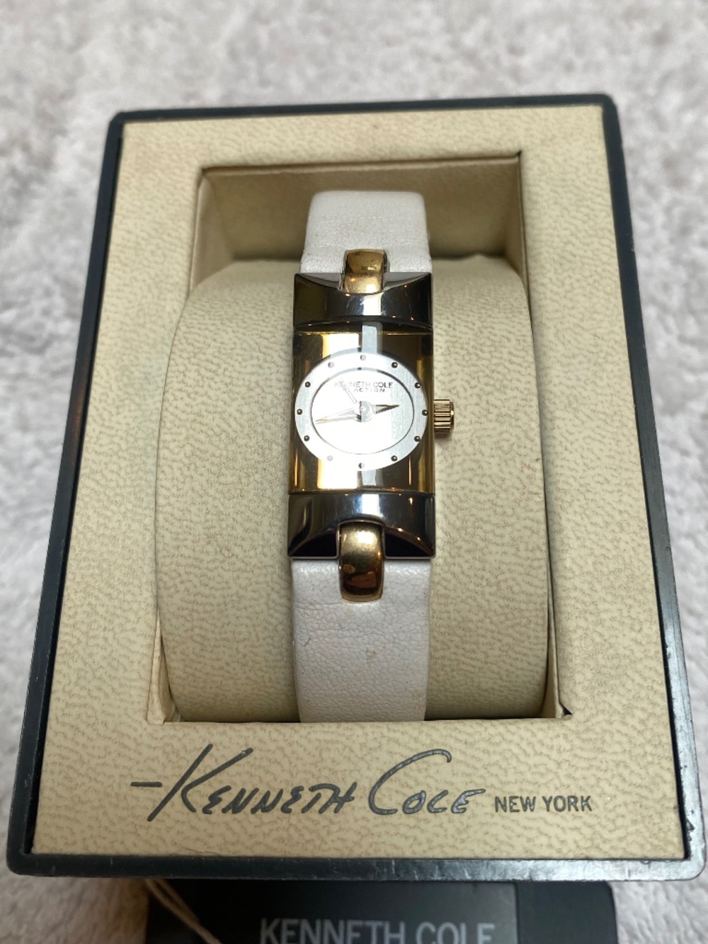 Kenneth Cole New York Watch with New Battery. White Leather Watchband.